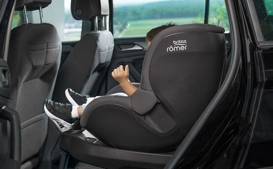 Britax Römer Dualfix Plus | Autostoeltjestest 2023